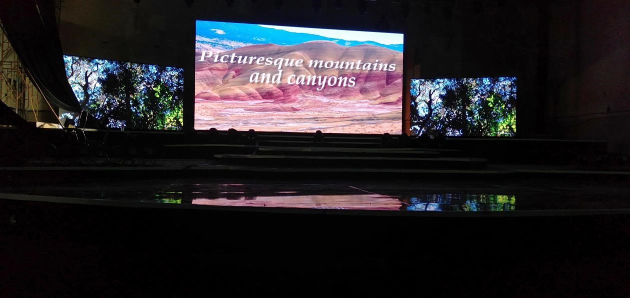 P2.5mm indoor LED screen