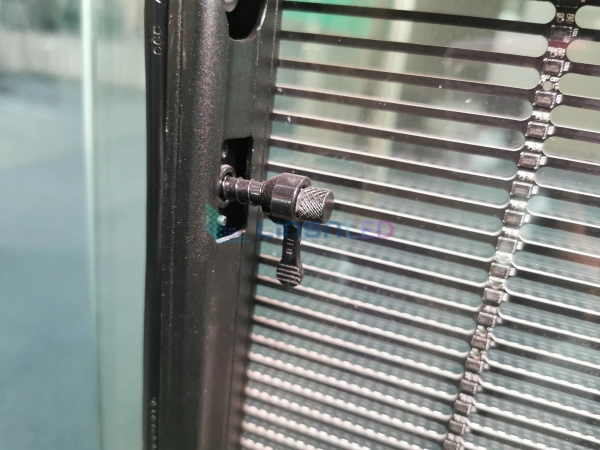 quick lock of transparent led display